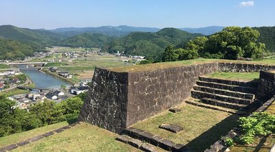 🏯 사시키우에 구스쿠 (사시키 성터)